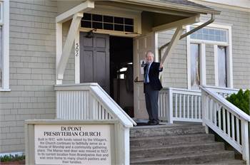 DuPont, WA's Community Presbyterian Church: Faith & Fellowship