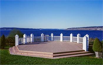 Steilacoom Waterfront Lookout Point / Pioneer Orchard park